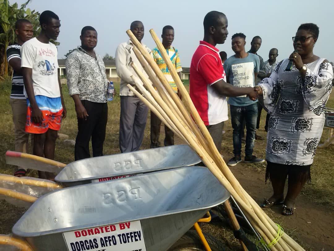 Dorcas Affo-Toffey Partakes in Clean-up Exercises in Bonyere with Donations 